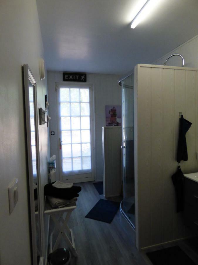 Chambres D'Hotes Les Muscaris Feins-en-Gatinais Exterior photo